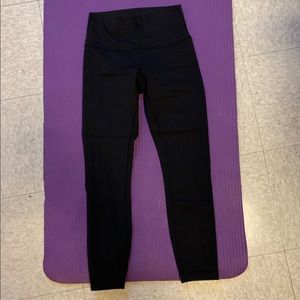 Lululemon yoga pants